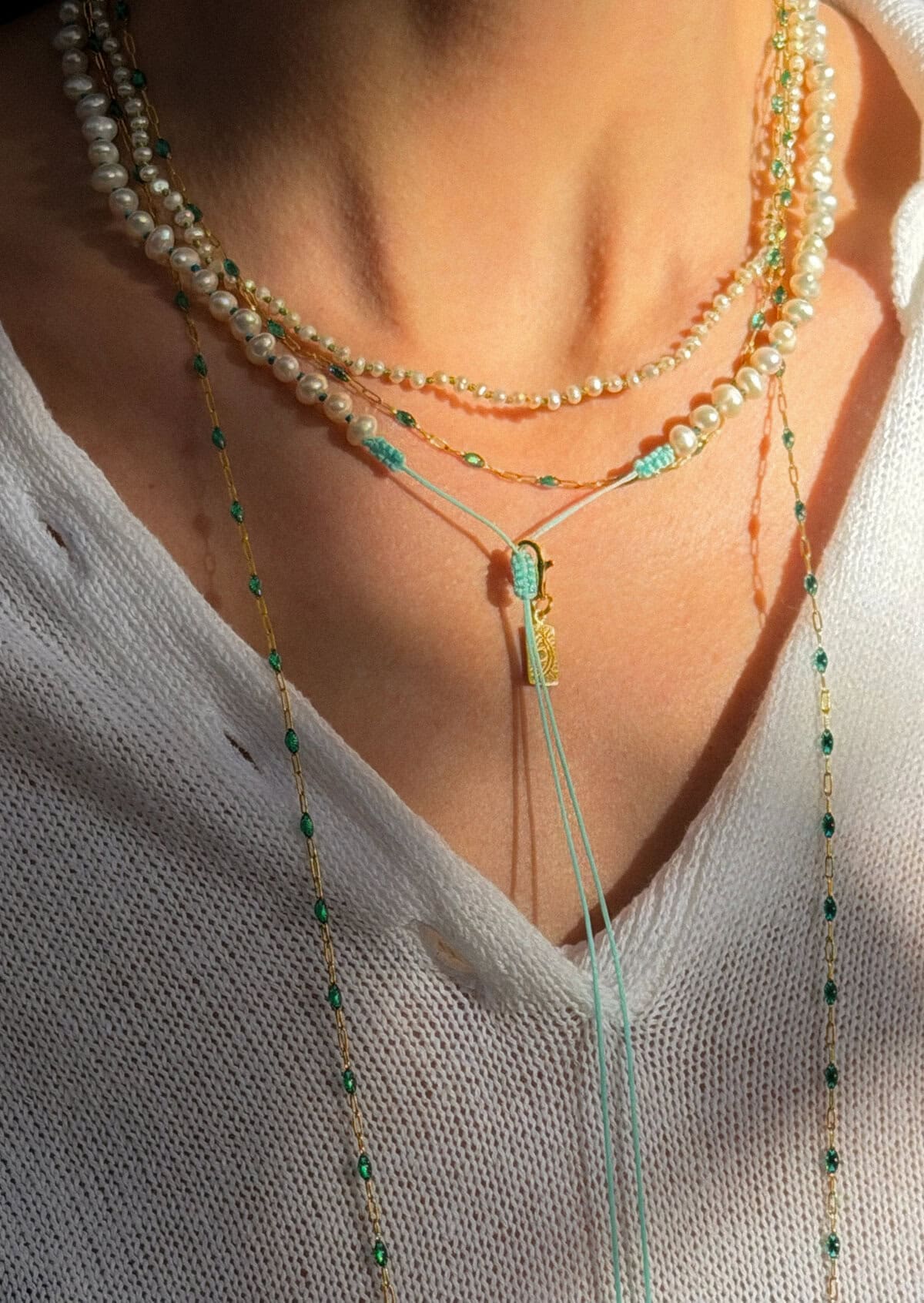 Hermina Xeni Pearl Aqua Rosario Necklace
