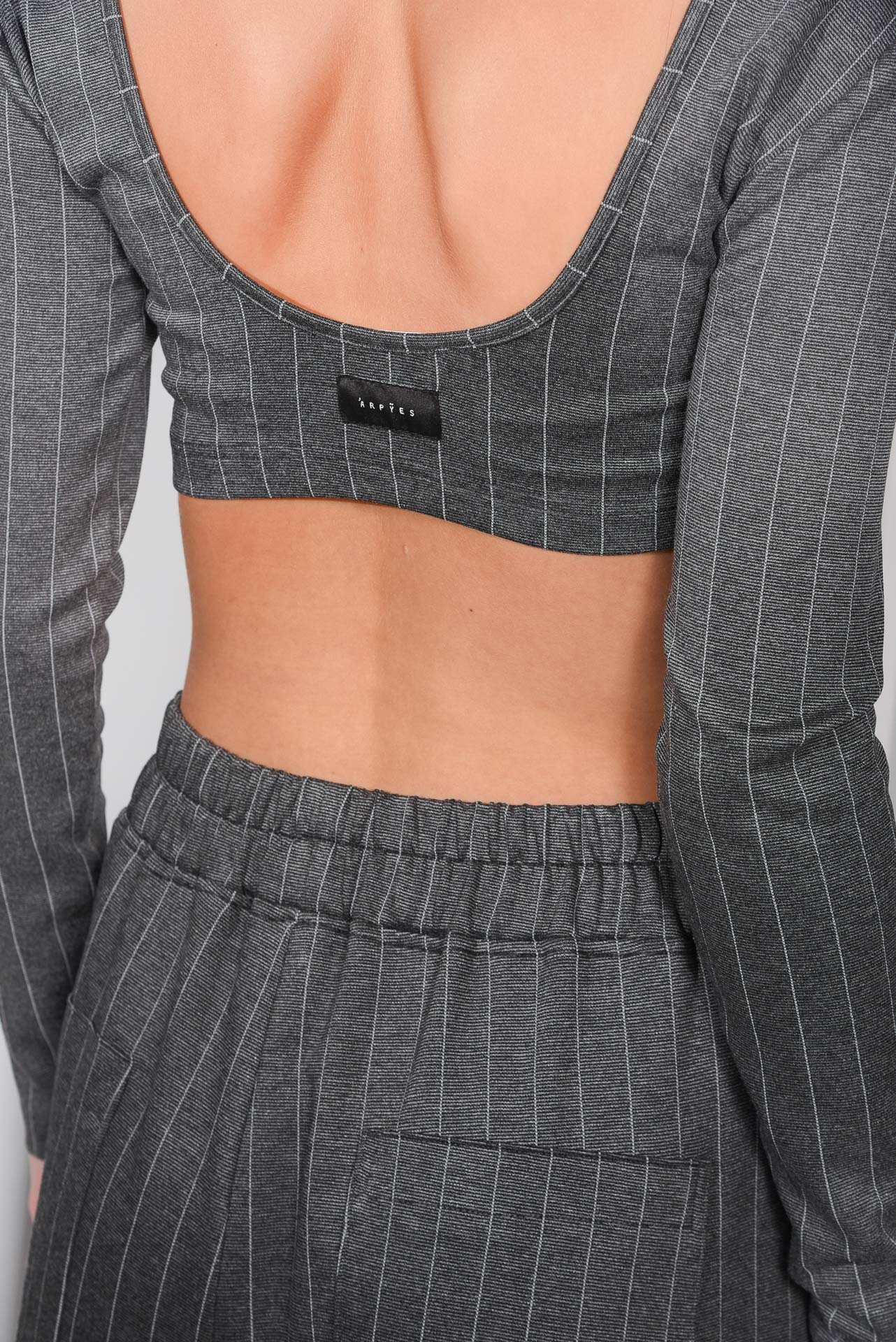 Arpyes Ahead Top