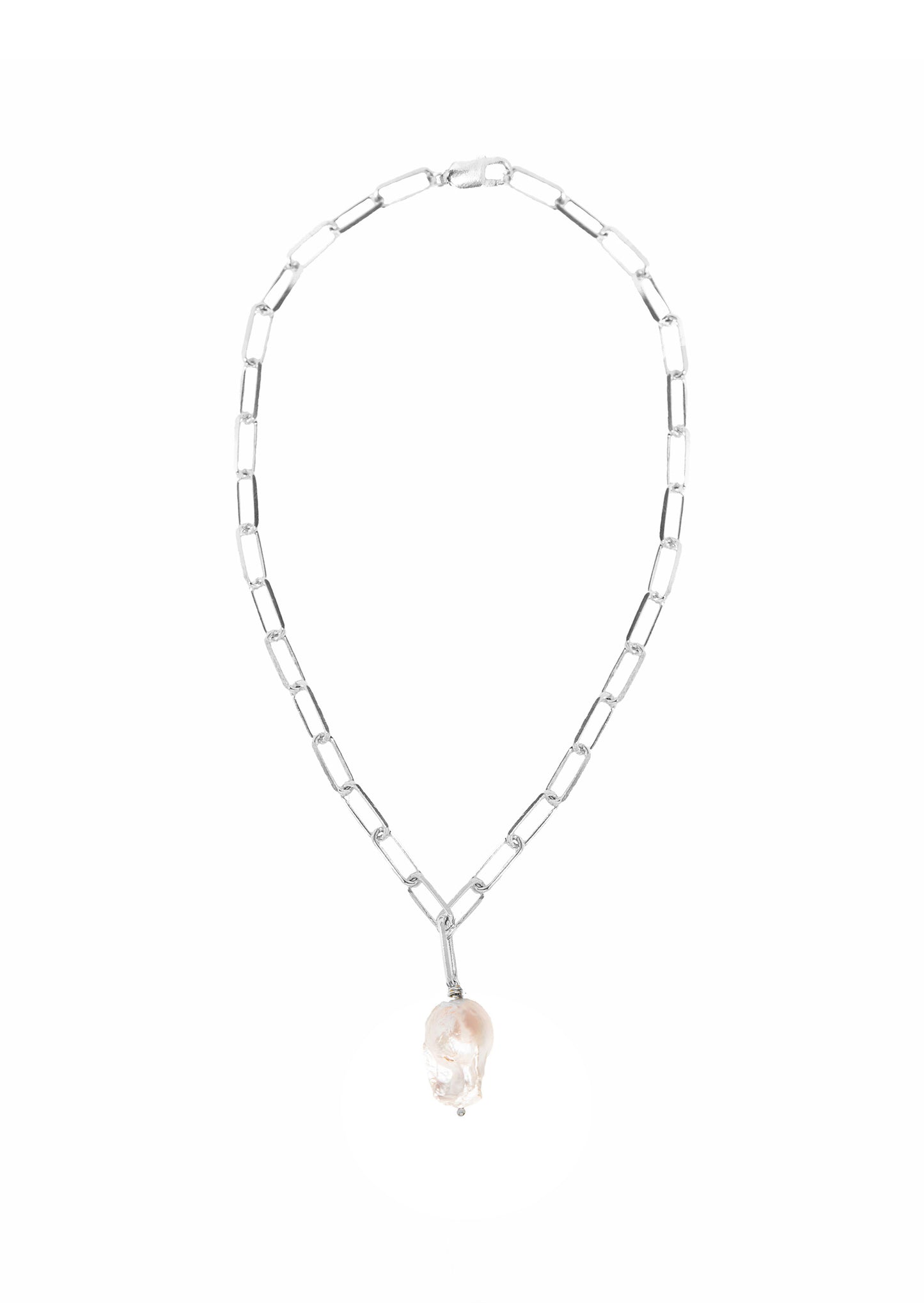 Hermina Yasemi Baroque Pearl Necklace Silver