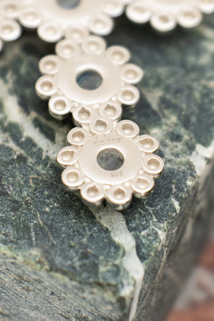 Delina Agnes Moonstone Silver Necklace