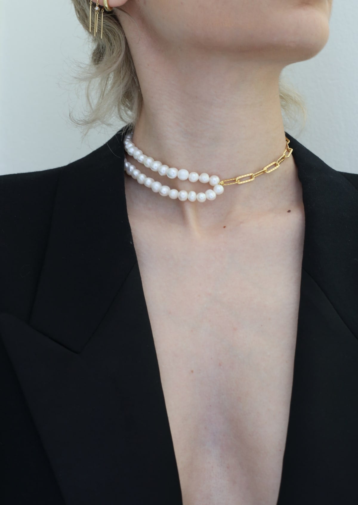 Julie Choker