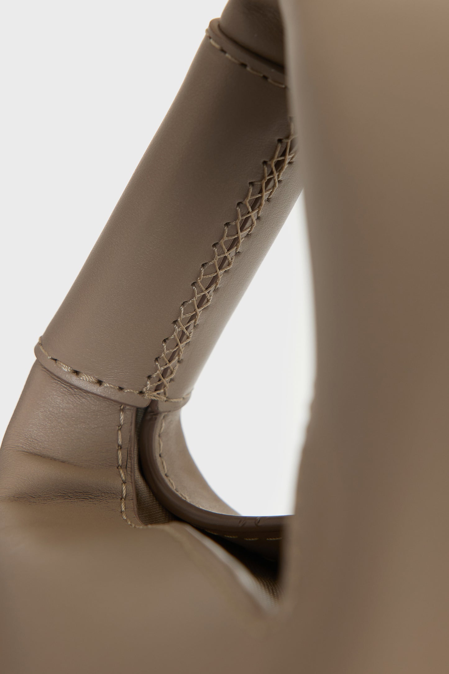 Nadia Rapti Siena Leather Bag Greige