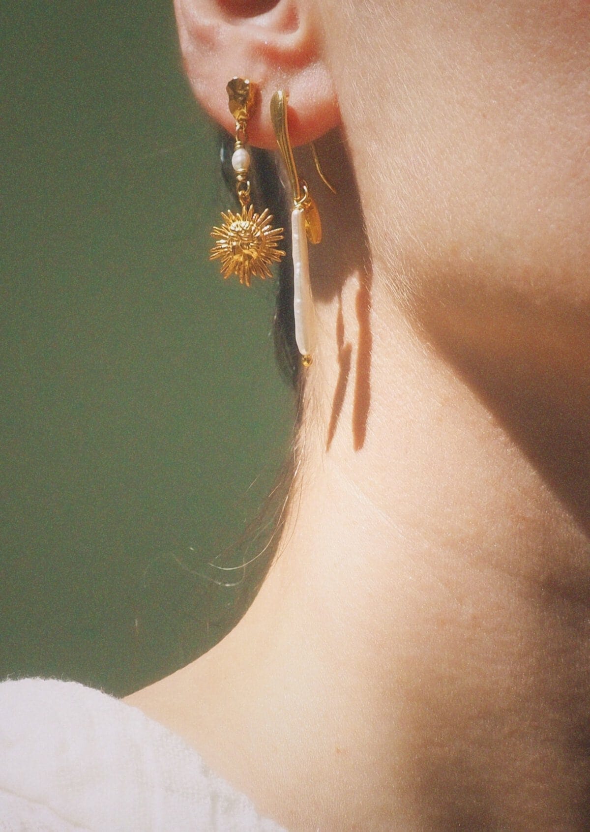 Hermina Neria  Pearl Earrings Gold Vermeil