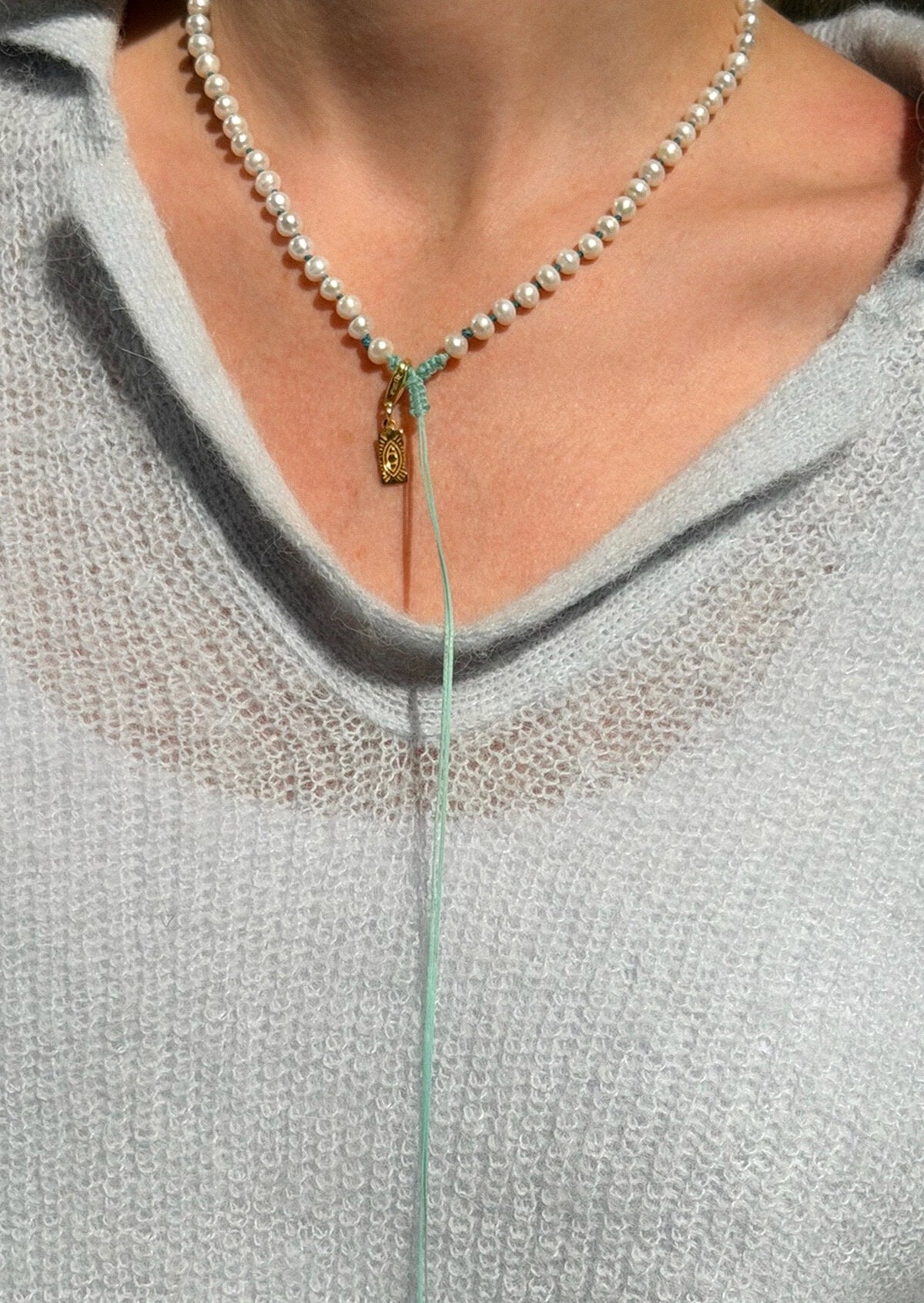 Hermina Xeni Pearl Aqua Rosario Necklace