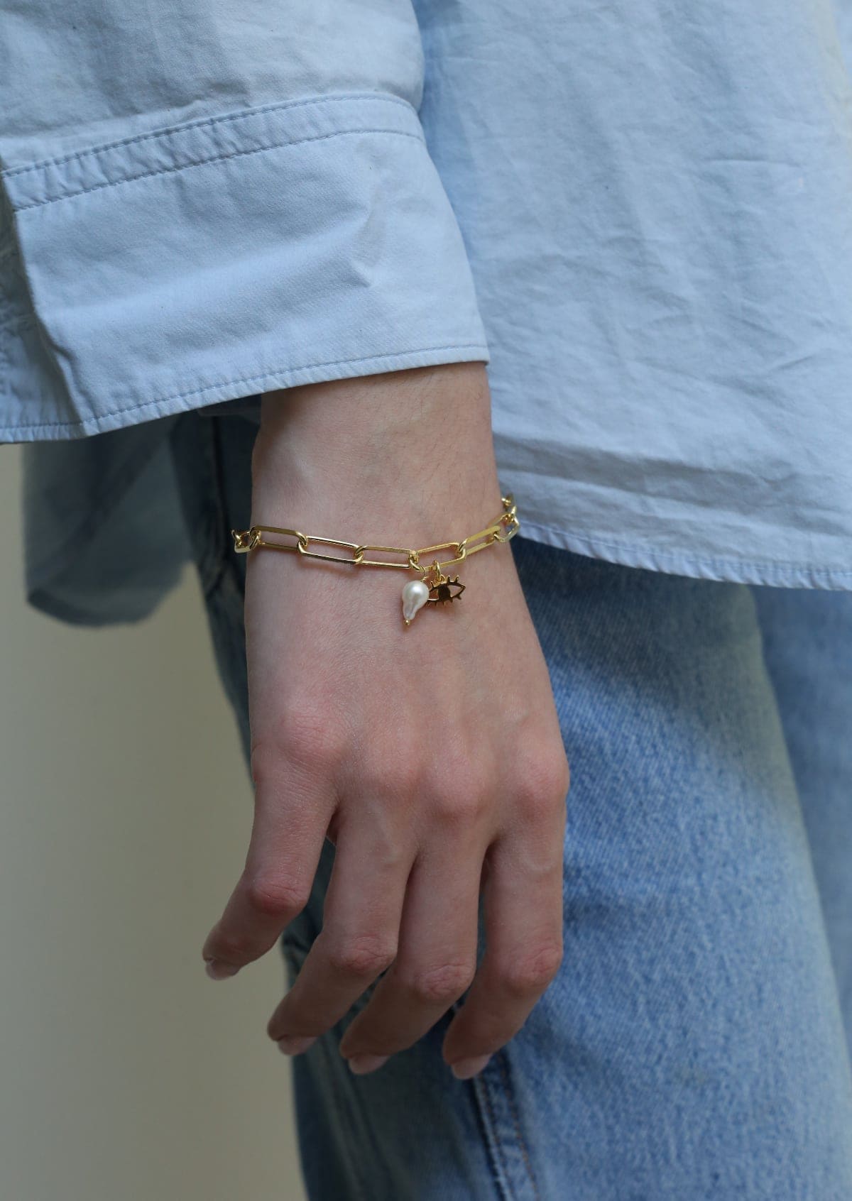 Hermina Tiny Eye Pearl Drop Yasemi Bracelet Gold Plated