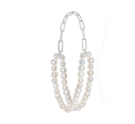 Julie Choker