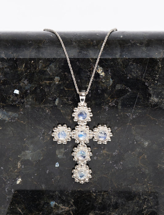 Delina Agnes Moonstone Silver Necklace