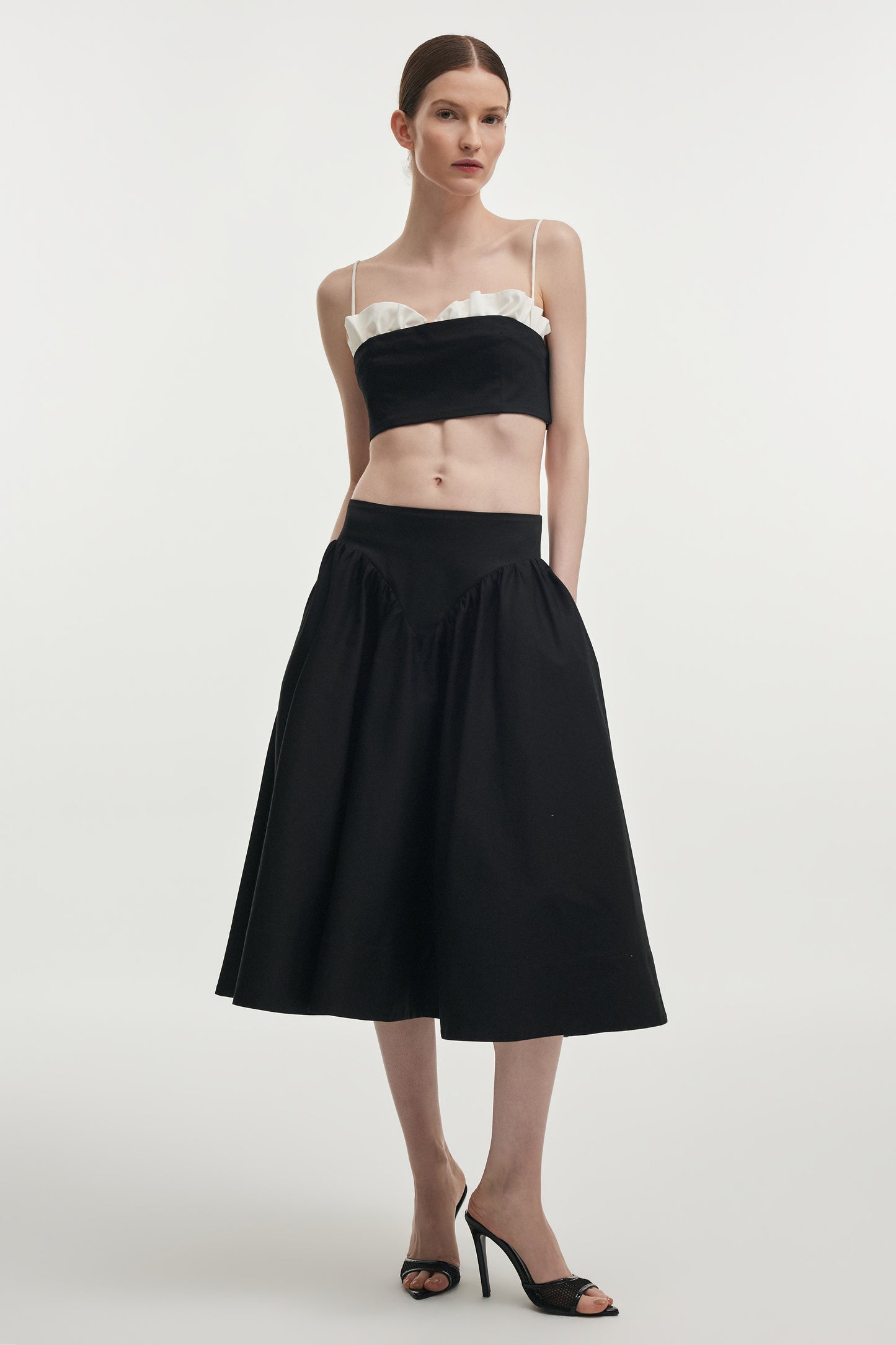 Nadia Rapti Hibiscus Top Black / White