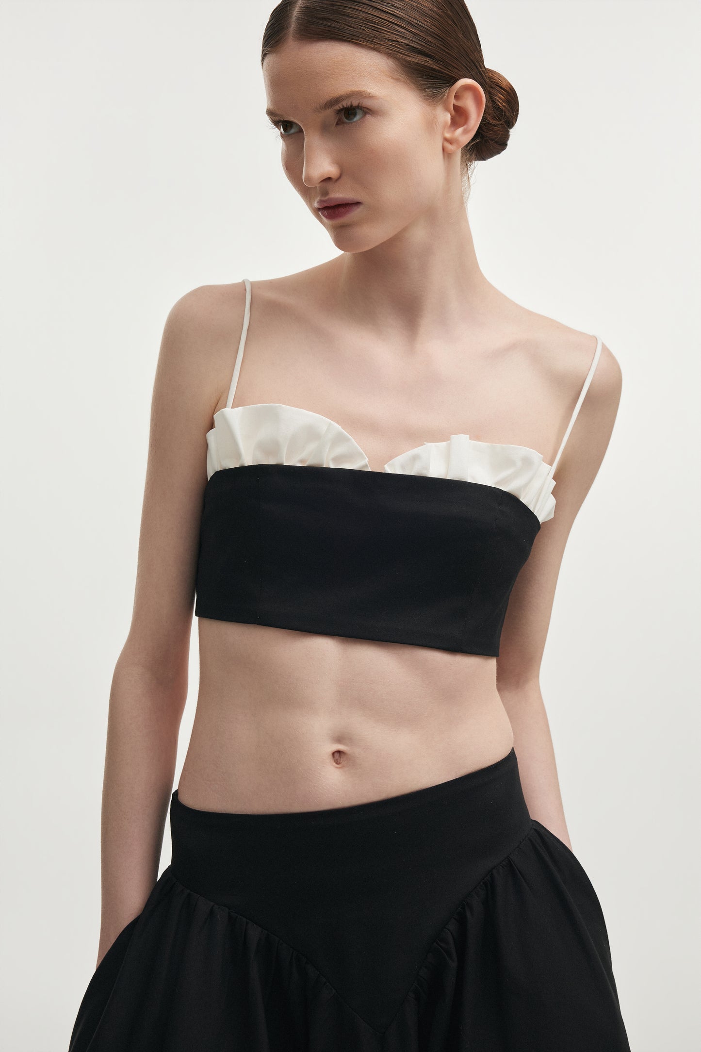 Nadia Rapti Hibiscus Top Black / White