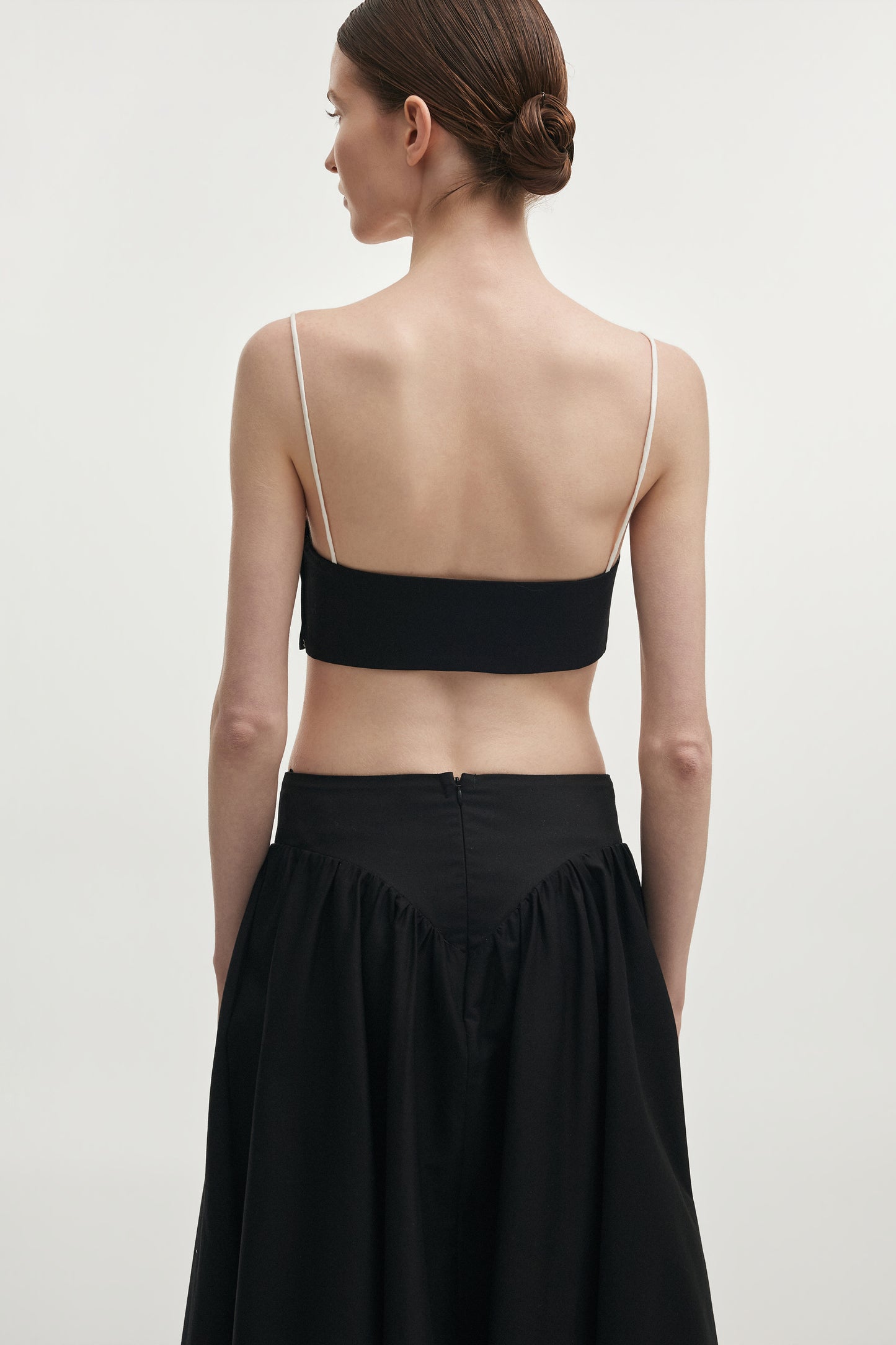 Nadia Rapti Hibiscus Top Black / White