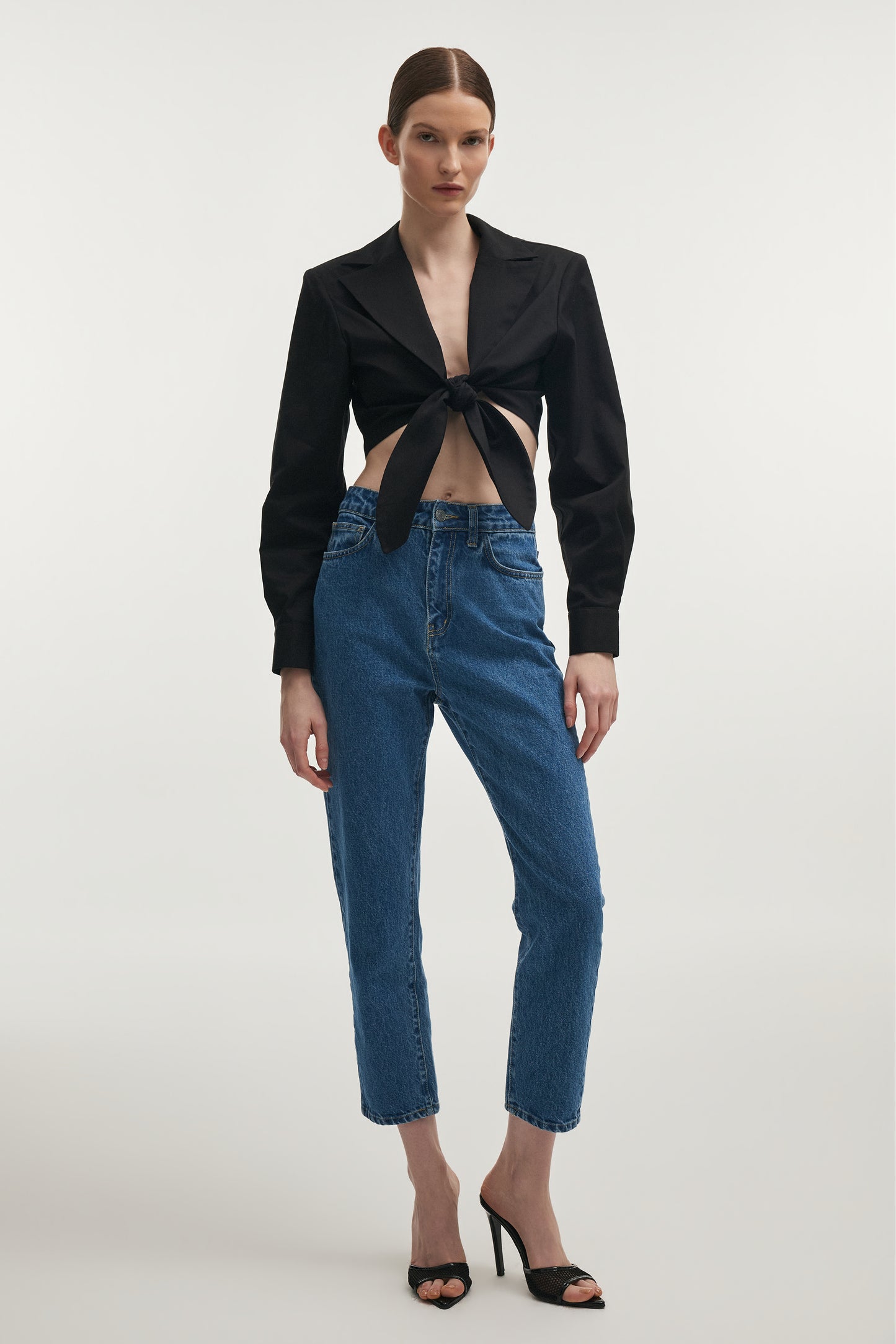 Nadia Rapti Pure Crop Shirt Black