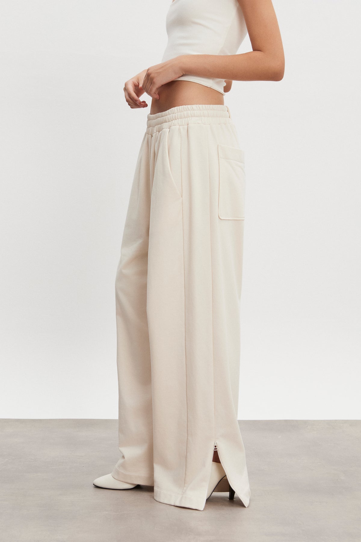 Nadia Rapti Zen Trackpants Ecru W/M